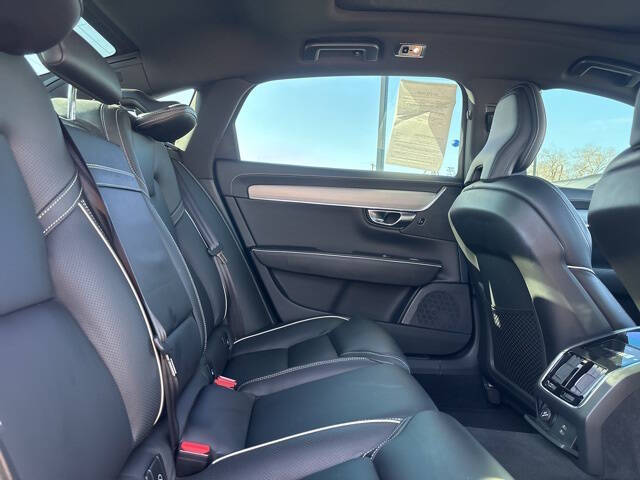 2020 Volvo S90 T6 R-Design