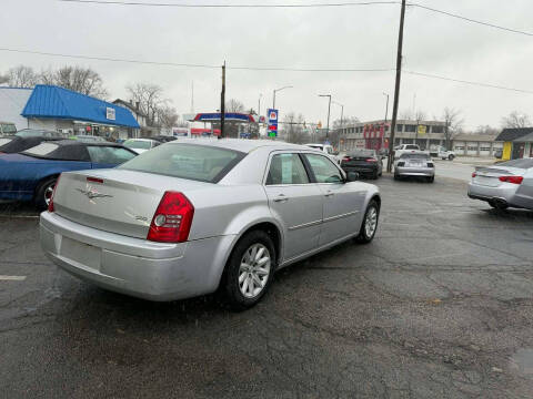 2008 Chrysler 300 LX