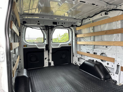 2023 Ford Transit 250