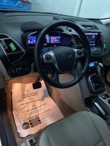 2013 Ford C-MAX Hybrid SE