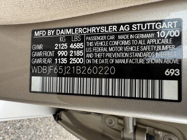 2001 Mercedes-Benz E-Class E 320