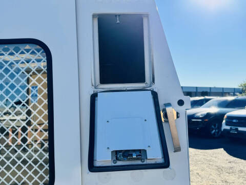 2011 Ford E-Series E-350 SD