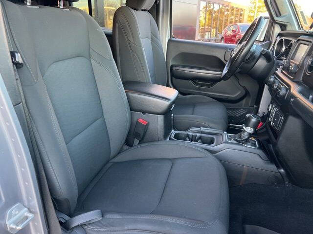 2020 Jeep Gladiator Sport