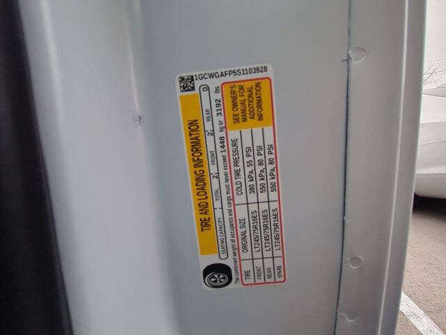 2025 Chevrolet Express 2500