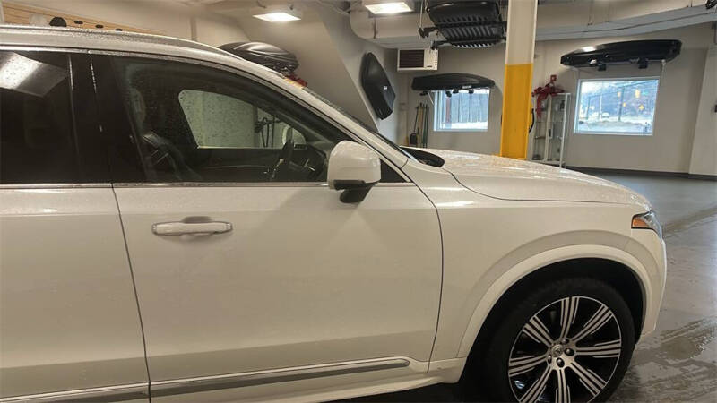 2022 Volvo XC90 T6 Inscription 7-Passenger