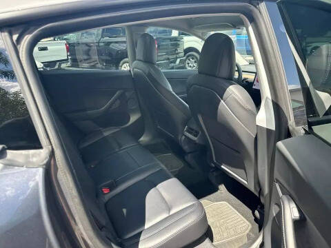 2021 Tesla Model Y Standard Range