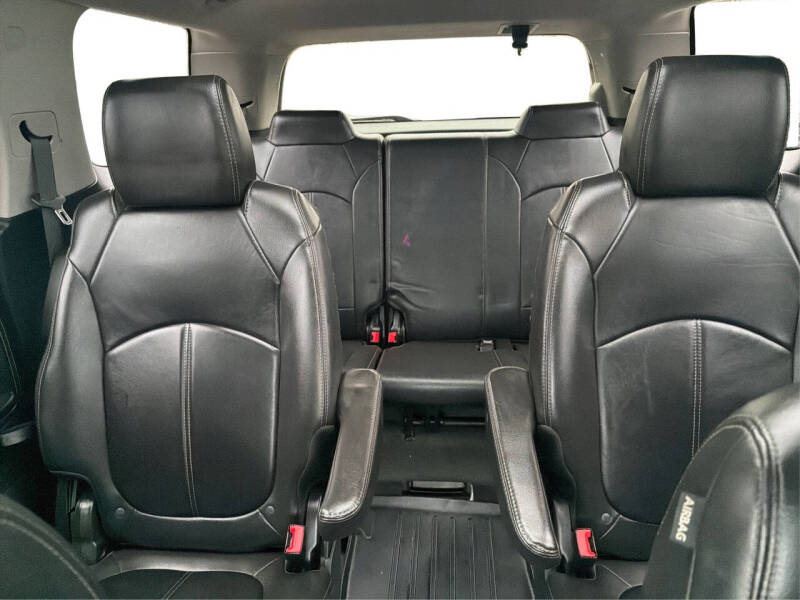 2016 GMC Acadia SLT-1