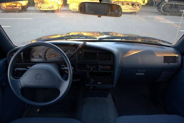 1994 Toyota Pickup DX V6