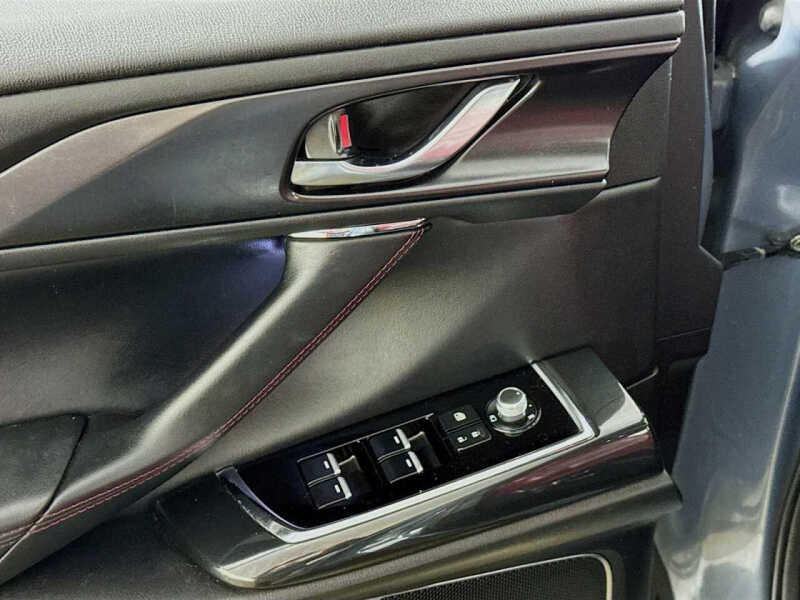 2022 Mazda CX-9 Carbon Edition