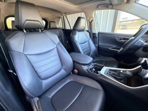 2020 Toyota RAV4 Limited