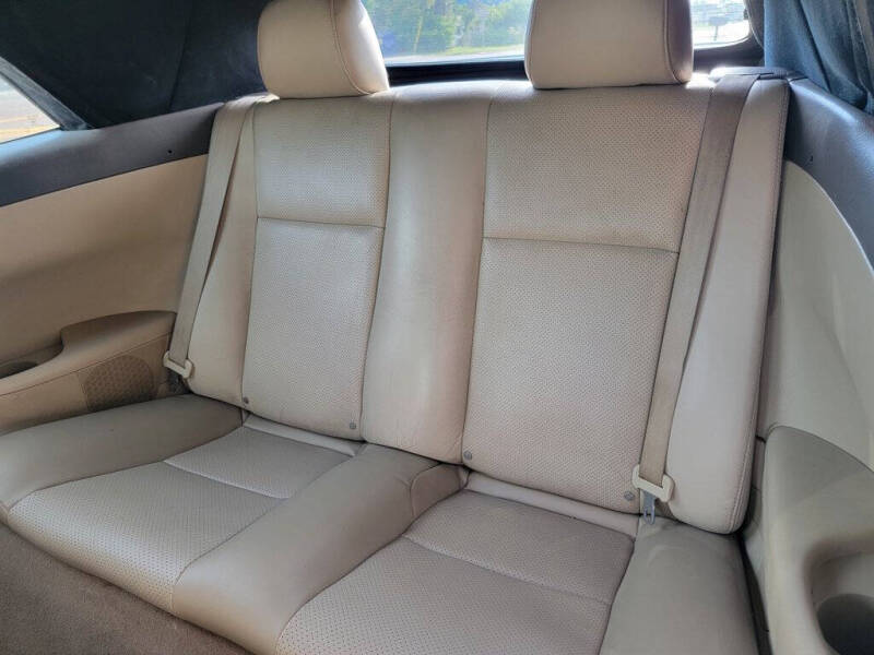 2005 Toyota Camry Solara SLE V6