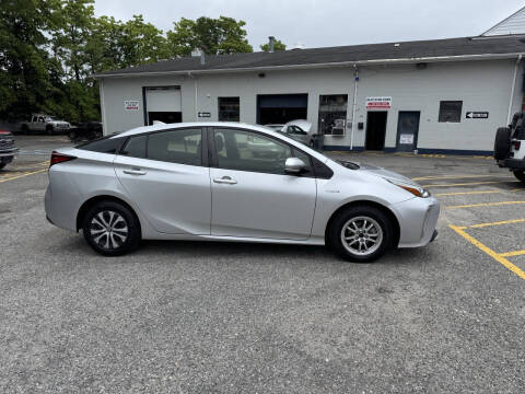 2019 Toyota Prius LE AWD-e