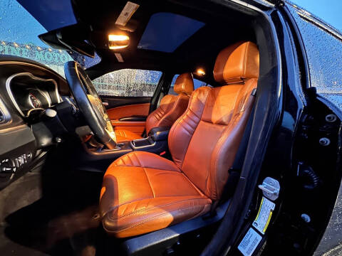 2016 Dodge Charger SRT 392