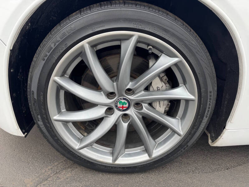 2017 Alfa Romeo Giulia