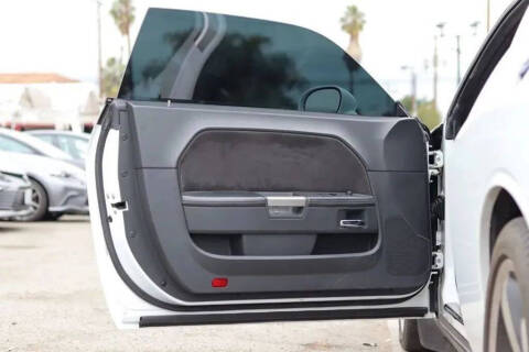 2012 Dodge Challenger SRT8 392