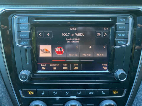 2017 Volkswagen Passat 1.8T R-Line