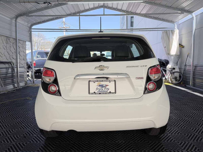 2015 Chevrolet Sonic LTZ Auto