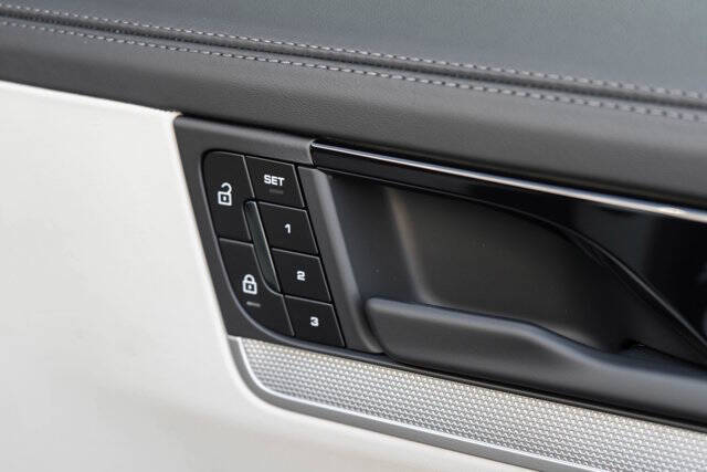 2024 Porsche Cayenne