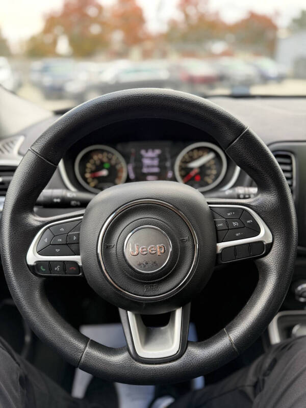 2017 Jeep Compass Sport