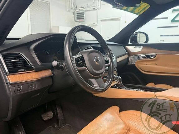 2017 Volvo XC90 T6 Inscription