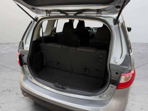 2015 Mazda MAZDA5 Sport