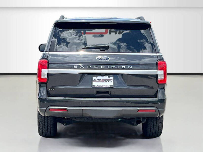 2023 Ford Expedition XLT