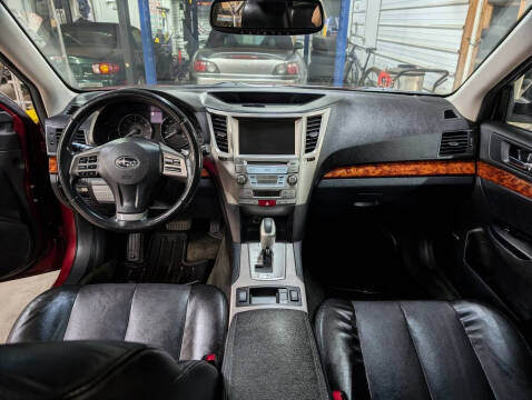 2012 Subaru Outback 3.6R Limited