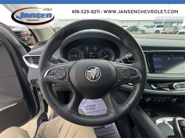 2021 Buick Enclave Essence