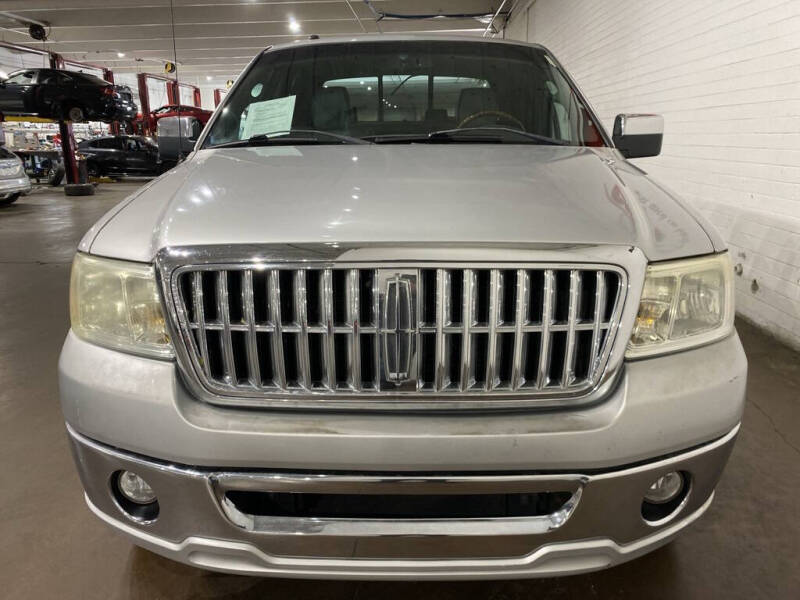 2008 Lincoln Mark LT