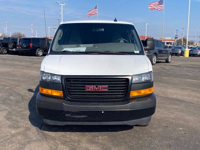 2024 GMC Savana 2500