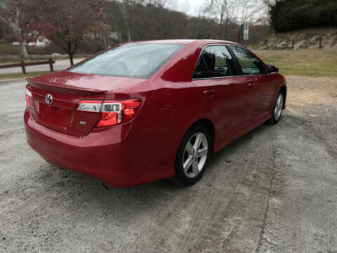 2014 Toyota Camry SE