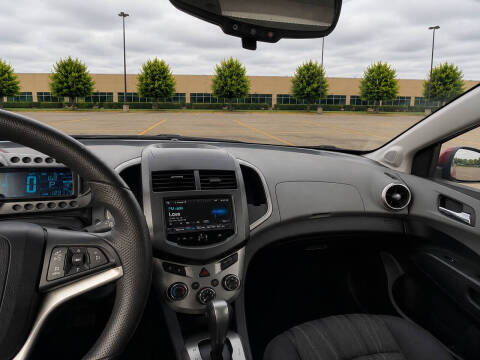 2015 Chevrolet Sonic LT Auto