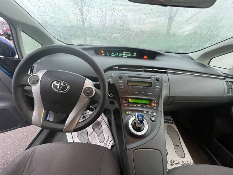 2010 Toyota Prius I