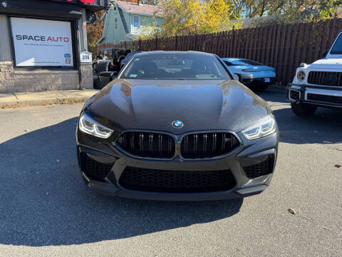 2020 BMW M8