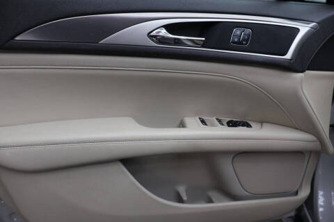 2020 Lincoln MKZ Standard