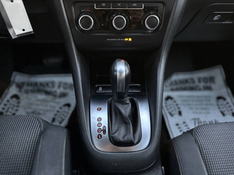 2011 Volkswagen Golf 2.5L