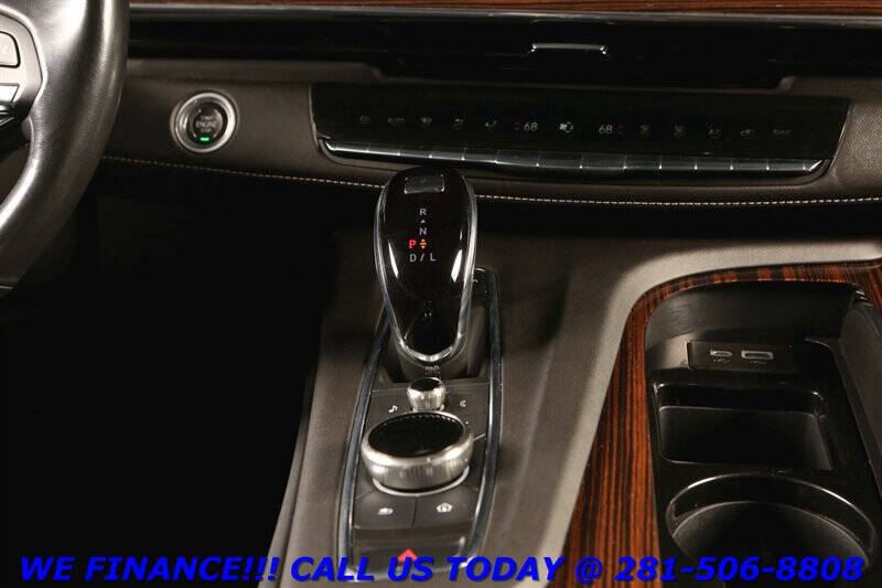 2023 Cadillac Escalade Premium Luxury
