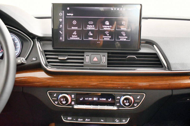 2022 Audi Q5 quattro S line Prem Plus 45 TFSI