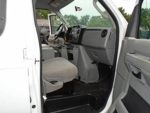2013 Ford E-Series E-350 SD