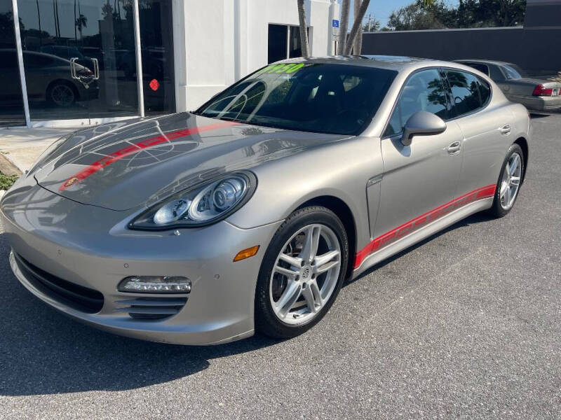 2011 Porsche Panamera 4