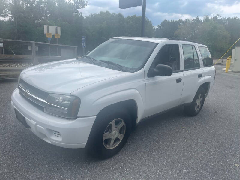 2007 Chevrolet TrailBlazer for sale at Bob's Motors in Washington DC