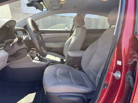 2020 Hyundai Elantra