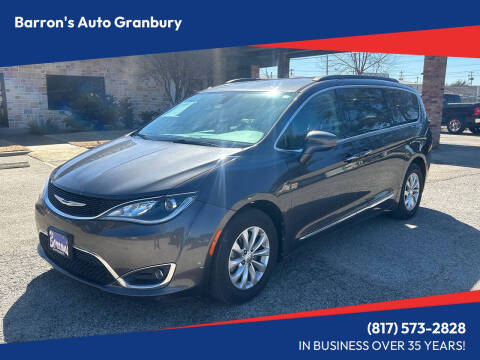 2017 Chrysler Pacifica for sale at Barron's Auto Granbury in Granbury TX