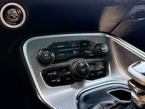 2016 Dodge Challenger SRT Hellcat