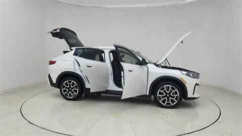 2025 BMW X2 xDrive28i