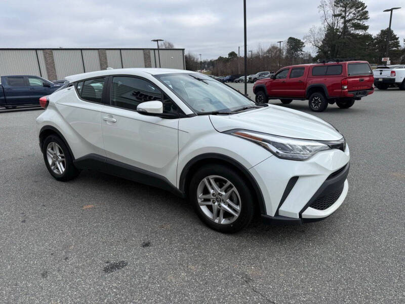 2020 Toyota C-HR LE