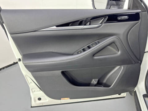 2022 Infiniti QX60 Pure