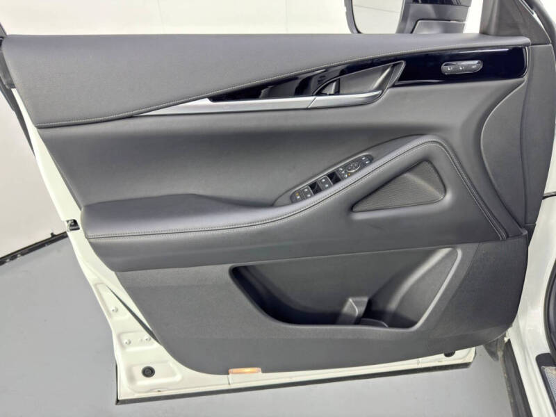 2022 Infiniti QX60 Pure