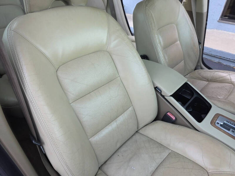 2009 Volvo XC70 3.2