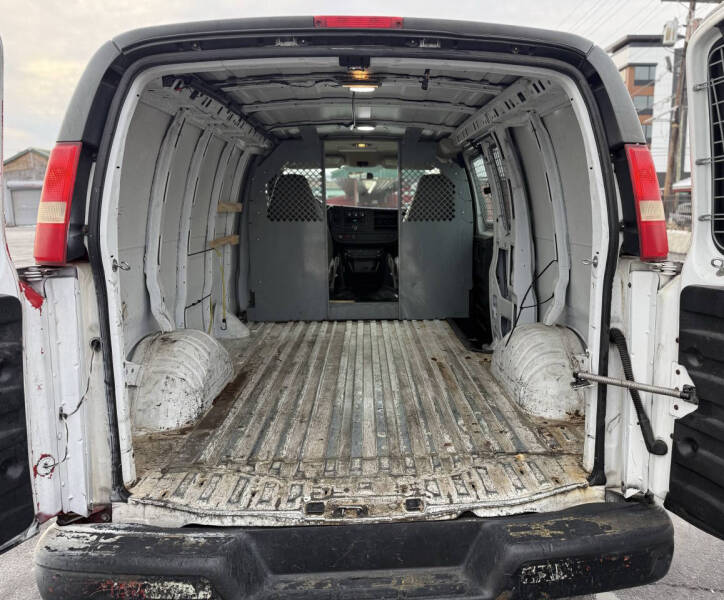 2009 GMC Savana 3500